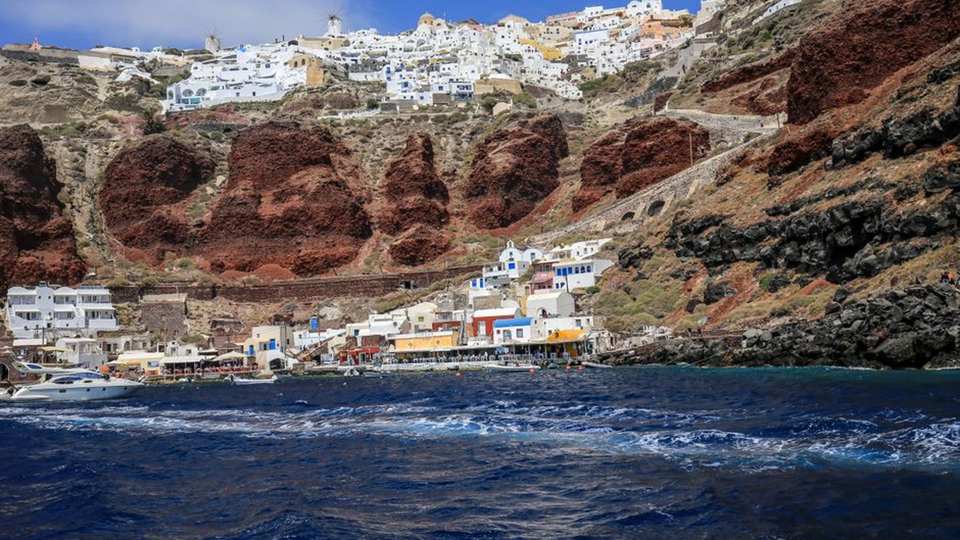 Fira Kastro House private terrace caldera view whi
