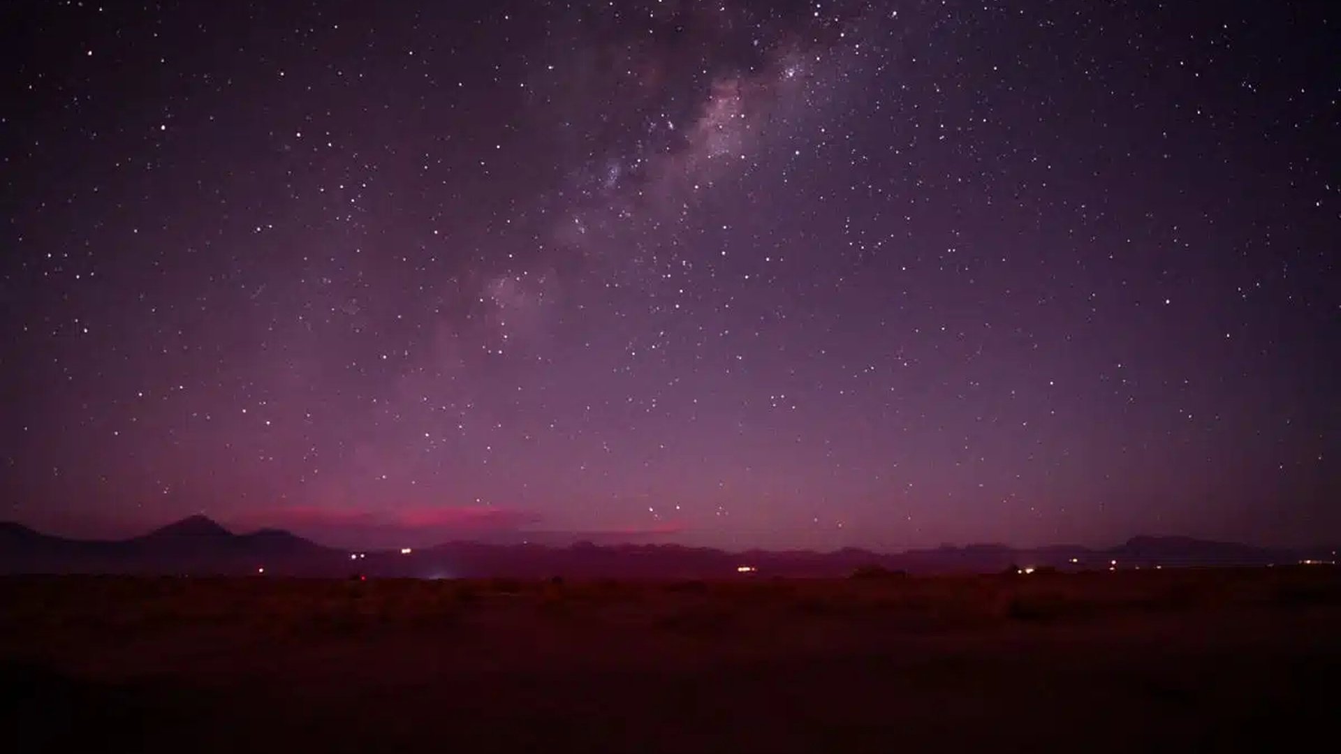 mirrorless camera wide-angle lens salt flat volcan