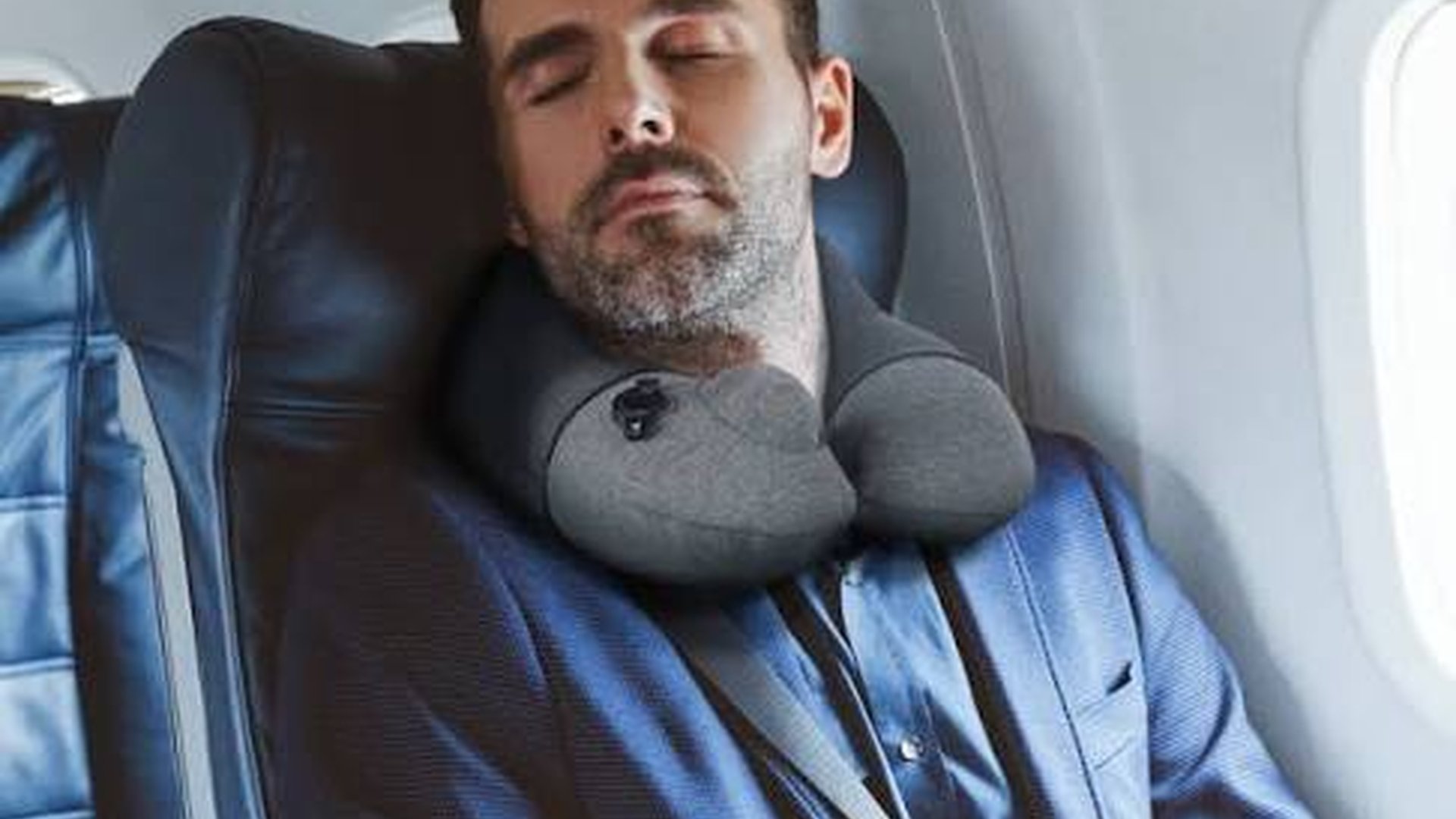airplane seat traveler comfort long flight journey